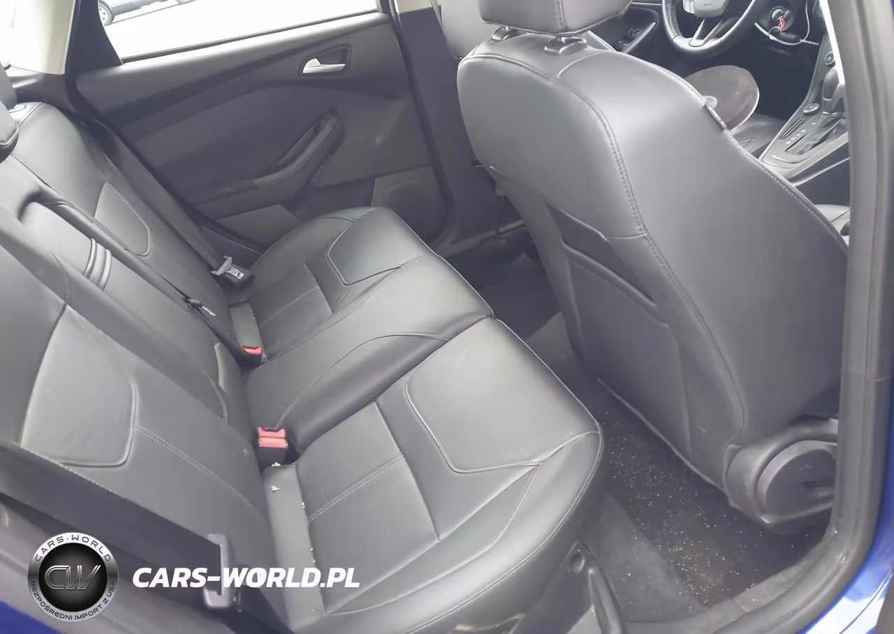 2015 Ford Focus Se VIN:1FADP3K23FL279471 - 8