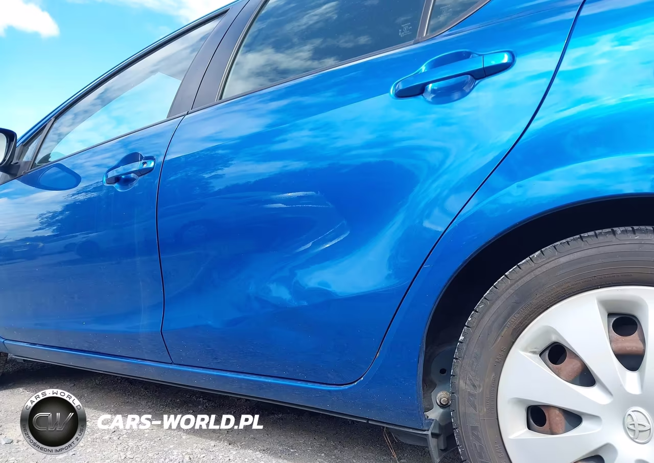 2012 Toyota Prius C Two VIN:JTDKDTB32C1509057 - 14