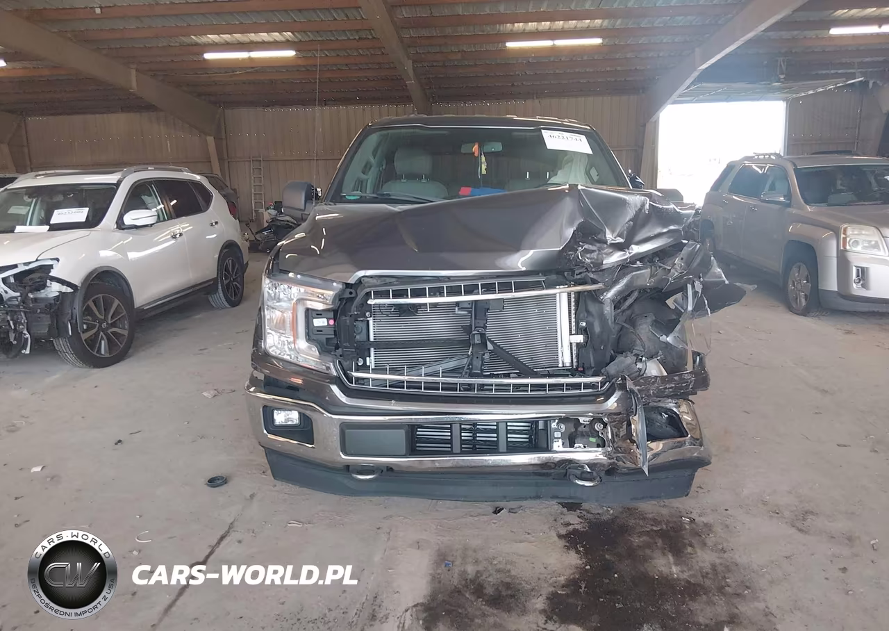 2018 Ford F-150 Xlt VIN:1FTEW1EG1JFB41755 - 12