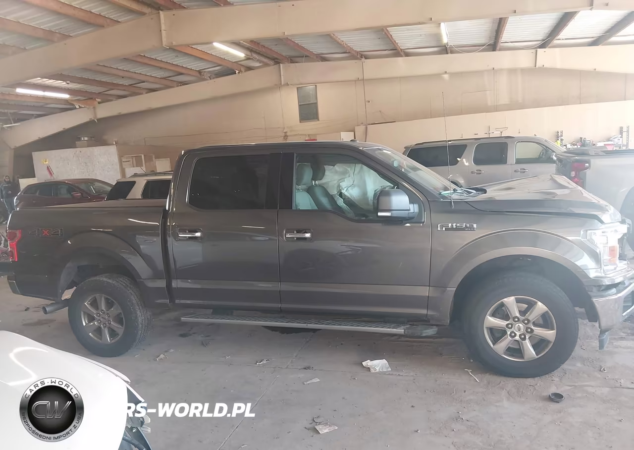 2018 Ford F-150 Xlt VIN:1FTEW1EG1JFB41755 - 13