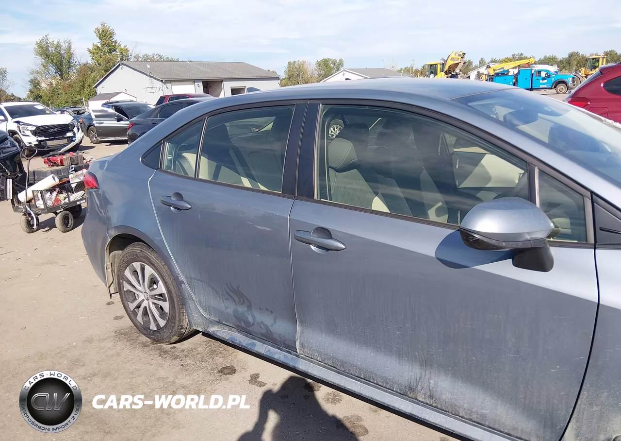 2022 Toyota Corolla Hybrid Le VIN:JTDEAMDE0NJ060796 - 13