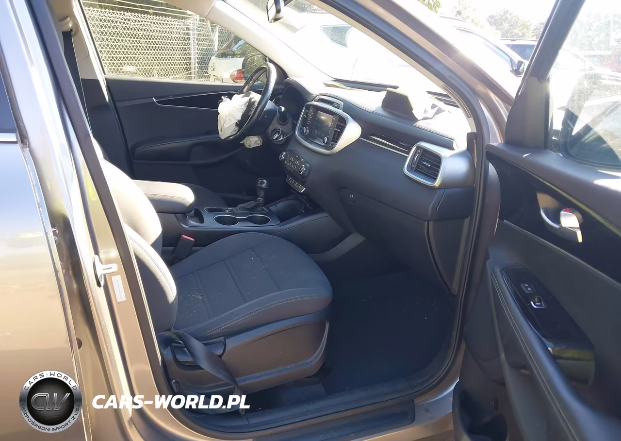 2017 Kia Sorento 2.4L Lx VIN:5XYPG4A3XHG222349 - 5