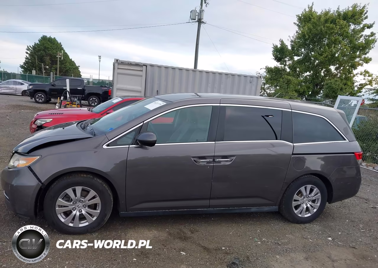 2016 Honda Odyssey Se VIN:5FNRL5H31GB146168 - 14