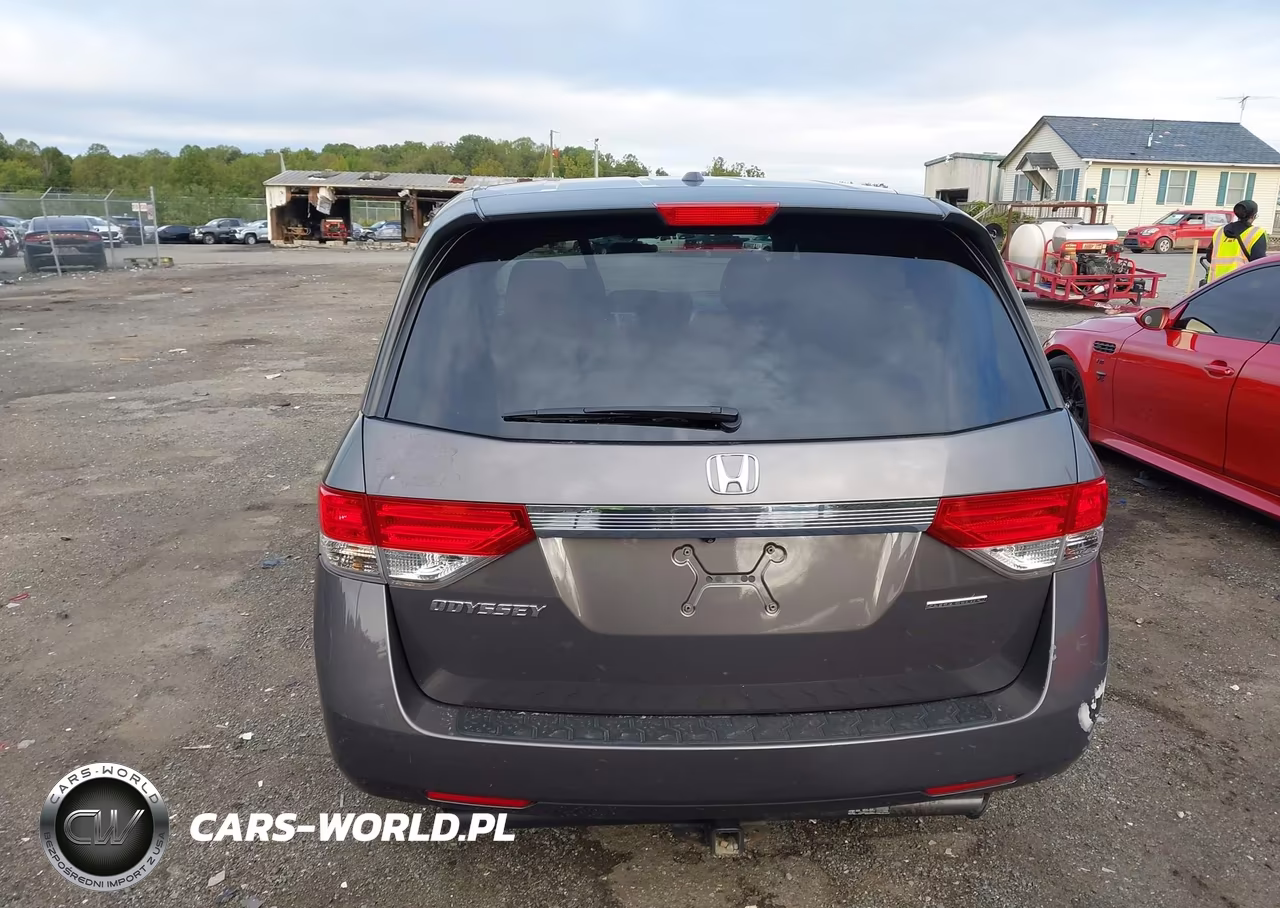 2016 Honda Odyssey Se VIN:5FNRL5H31GB146168 - 16