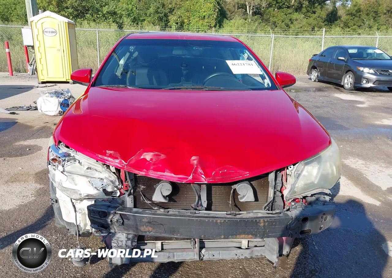 2014 Toyota Camry Se Sport VIN:4T1BF1FK8EU807089 - 13