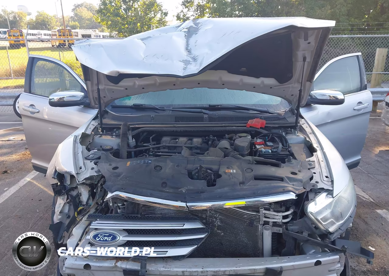 2017 Ford Taurus Limited VIN:1FAHP2F80HG108389 - 10