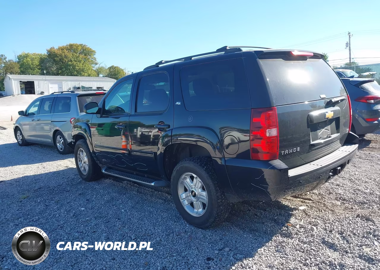 2012 Chevrolet Tahoe Lt VIN:1GNSKBE01CR183519 - 3