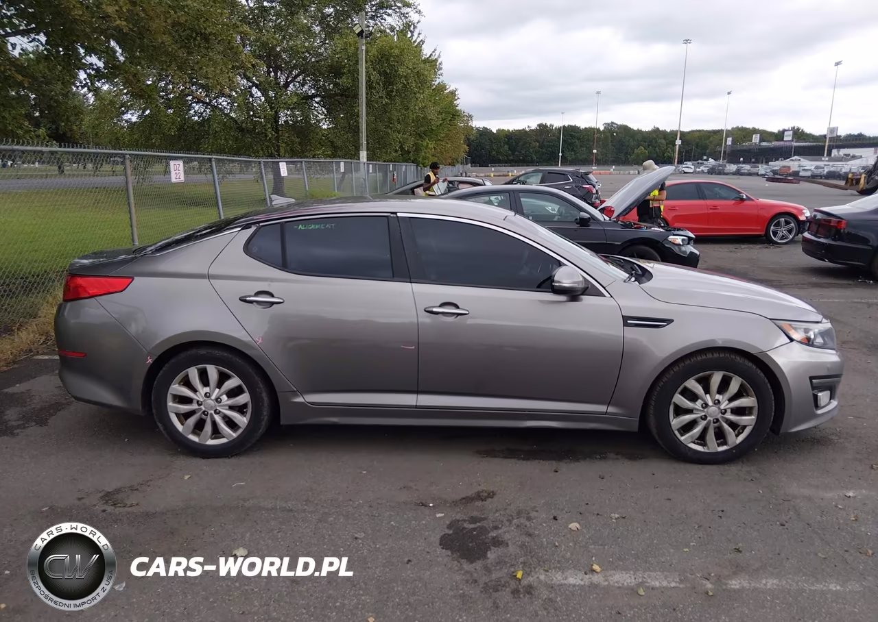 2015 Kia Optima Lx VIN:5XXGM4A7XFG477306 - 13