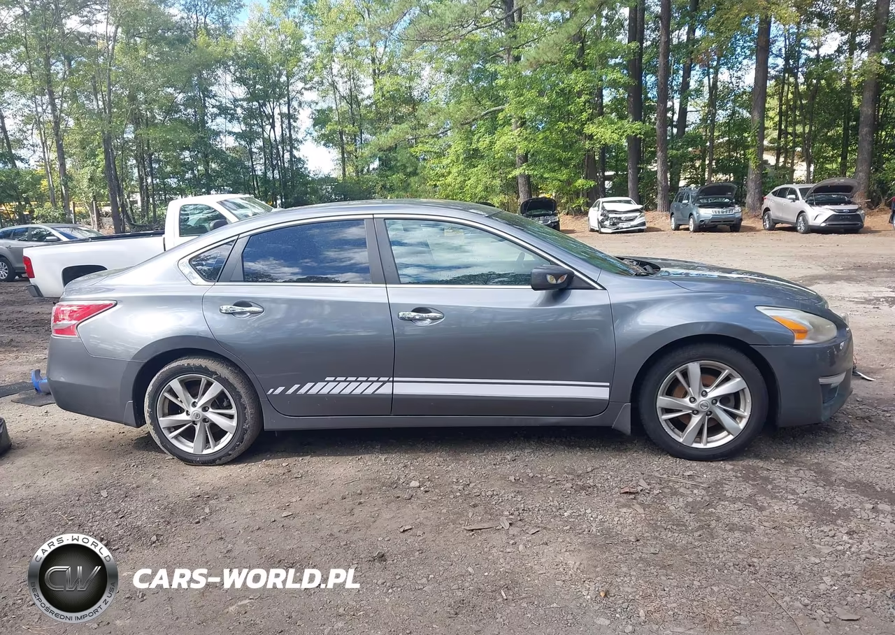 2015 Nissan Altima 2.5 Sv VIN:1N4AL3APXFC261710 - 13