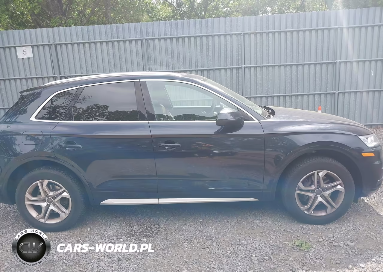 2018 Audi Q5 2.0T Premium-2.0T Tech Premium VIN:WA1BNAFY6J2153480 - 13