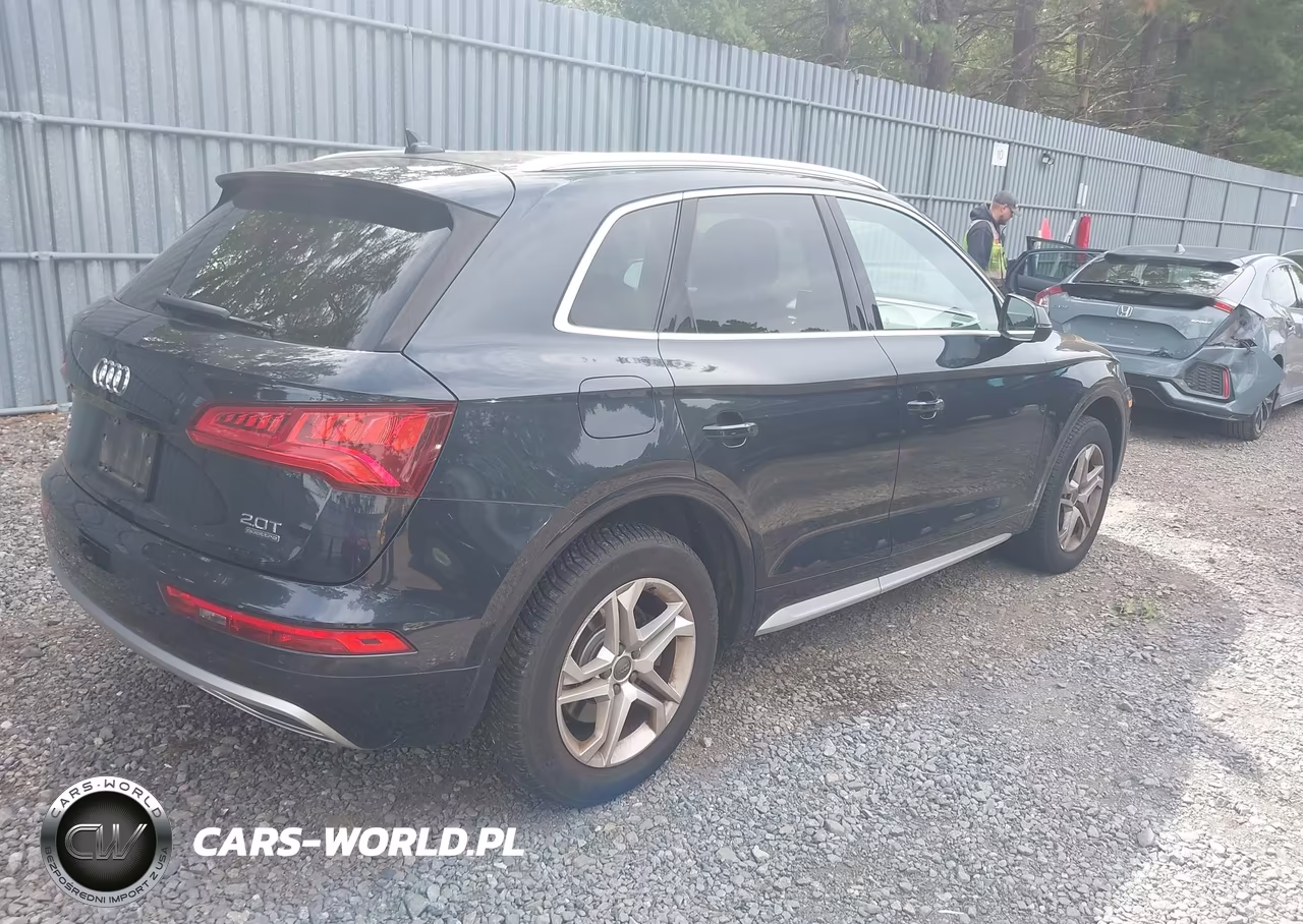2018 Audi Q5 2.0T Premium-2.0T Tech Premium VIN:WA1BNAFY6J2153480 - 4