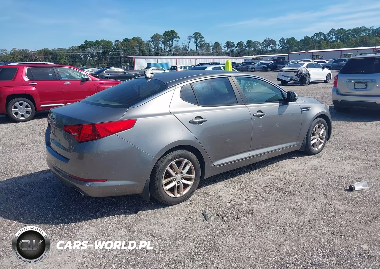 2013 Kia Optima Lx VIN:5XXGM4A75DG203315 - 4