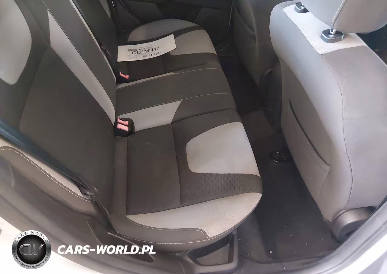 2014 Ford Focus Se VIN:1FADP3K26EL447716 - 8