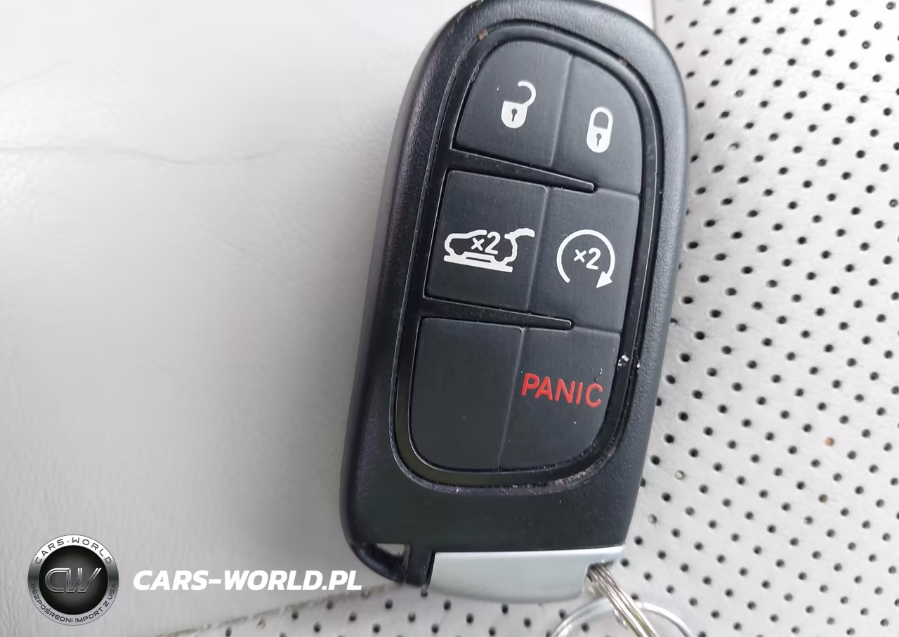 2019 Jeep Cherokee Limited 4X4 VIN:1C4PJMDX9KD257177 - 11