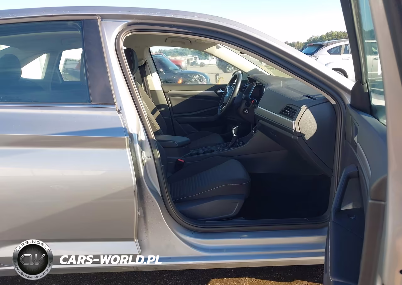 2022 Volkswagen Jetta 1.5T S VIN:3VWNM7BU9NM029324 - 5