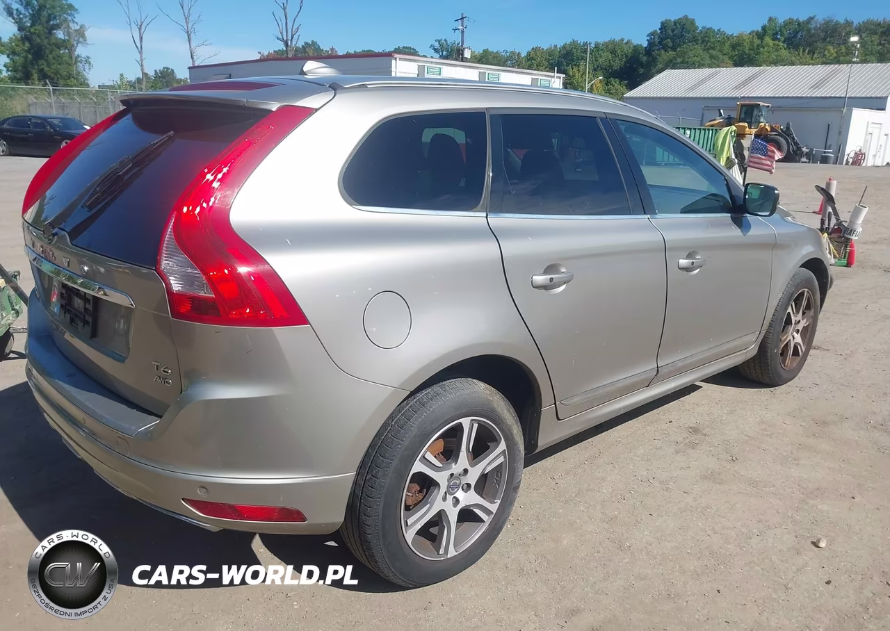 2014 Volvo Xc60 T6 Premier Plus VIN:YV4902DZ0E2512054 - 4