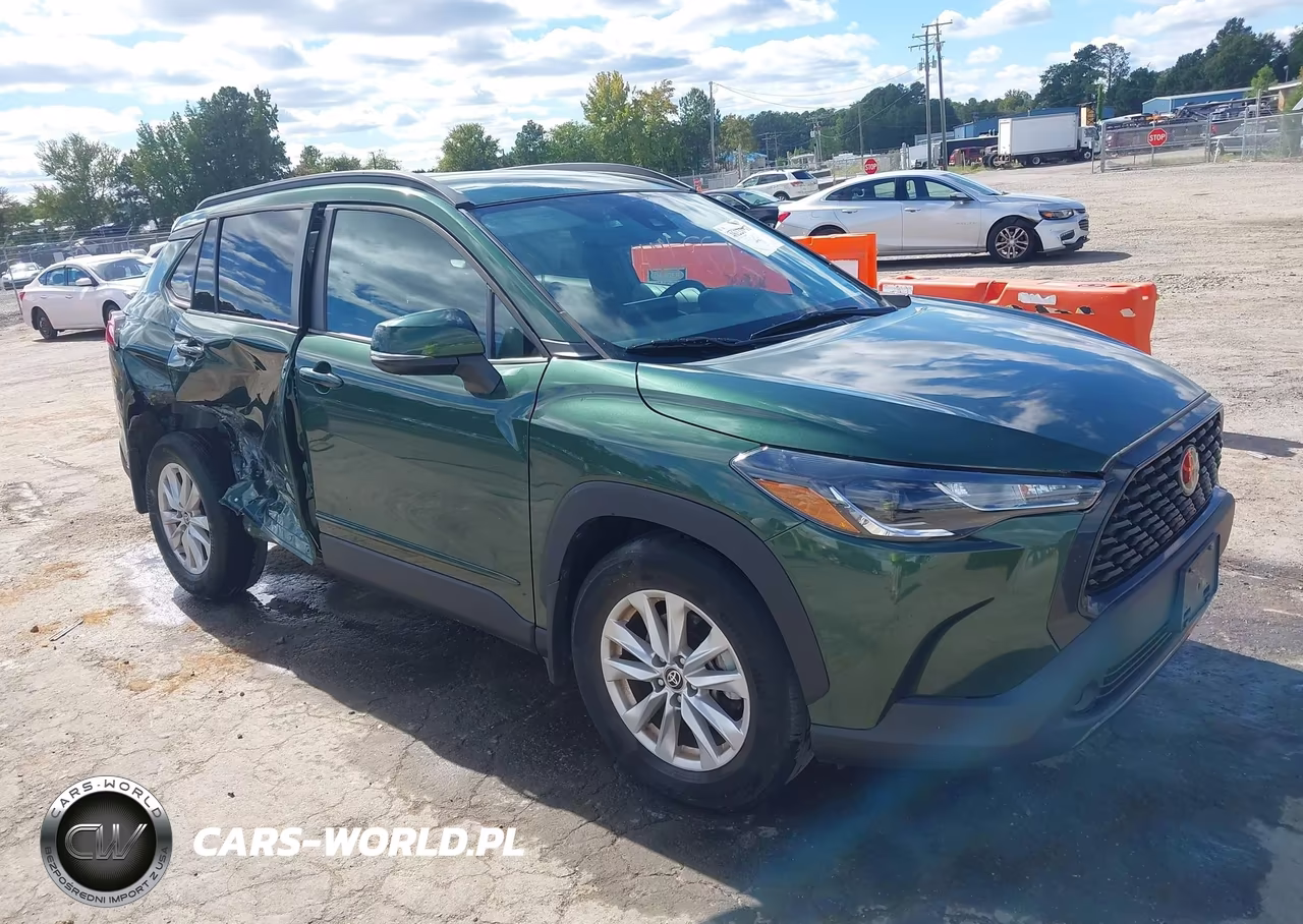 2022 Toyota Corolla Cross Le – zdjęcie 1 z 16