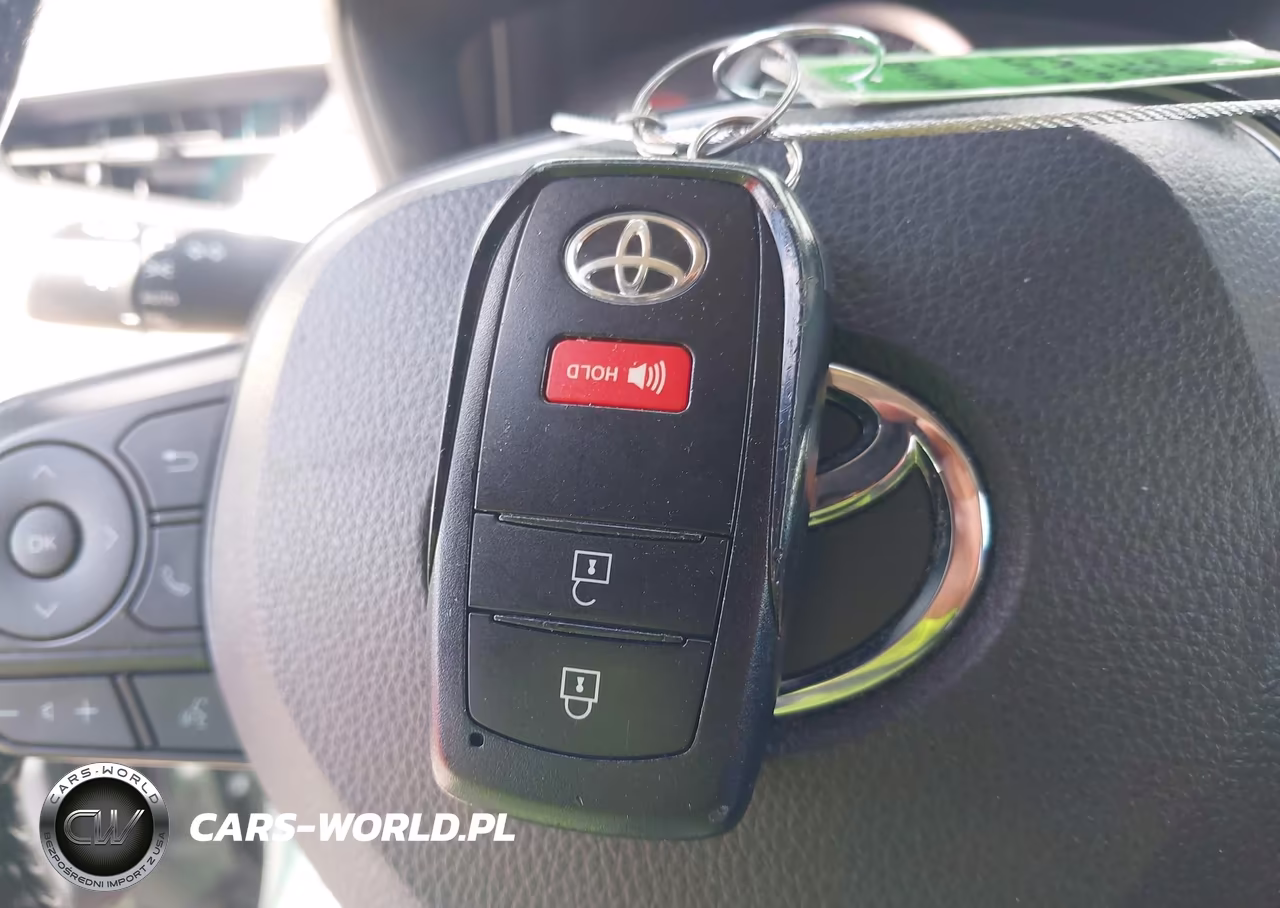 2022 Toyota Corolla Cross Le VIN:7MUCAABG5NV034925 - 11