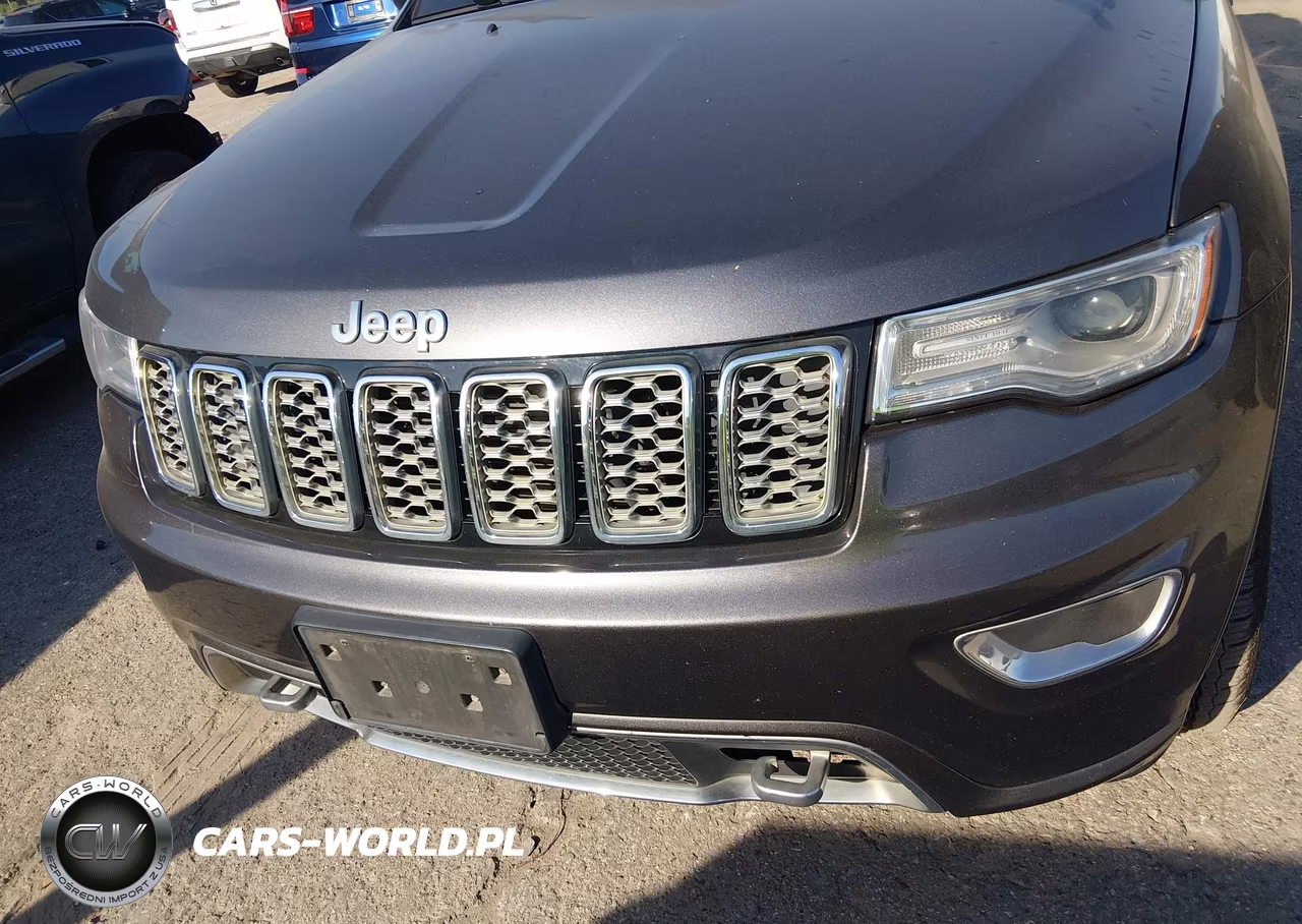 2017 Jeep Grand Cherokee Overland 4X4 VIN:1C4RJFCG3HC617449 - 6