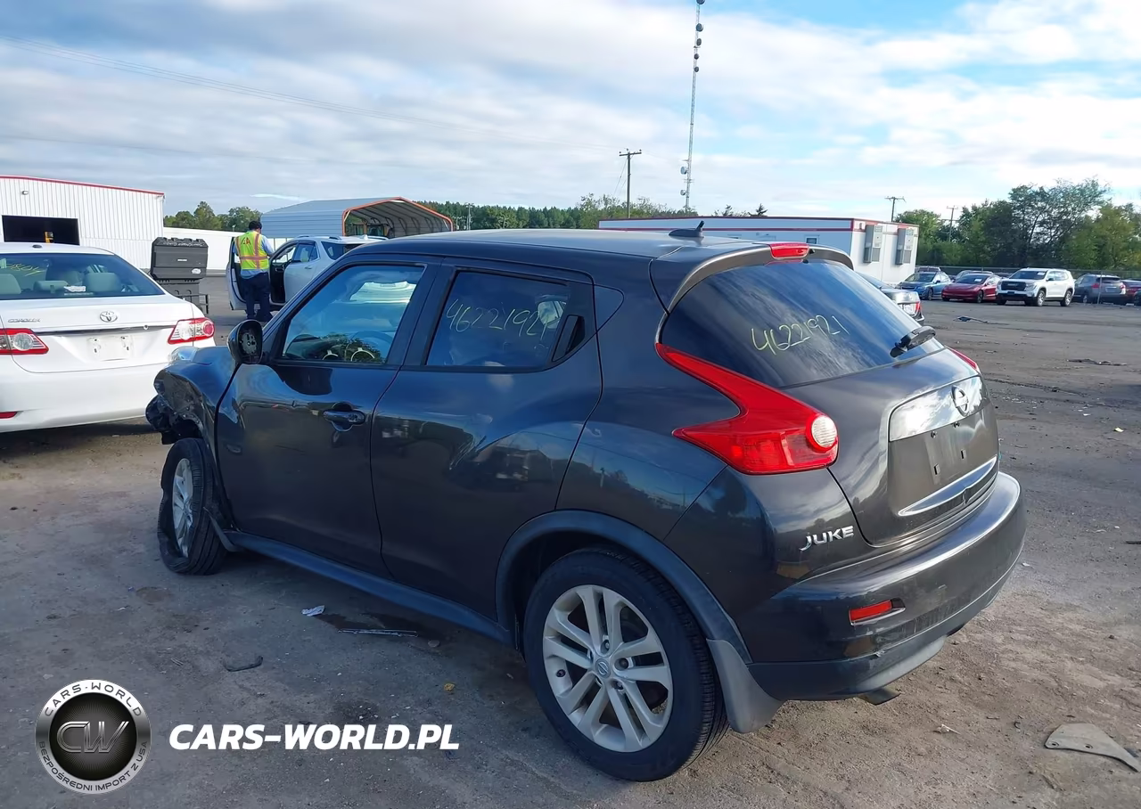 2013 Nissan Juke Sv VIN:JN8AF5MR4DT204012 - 3