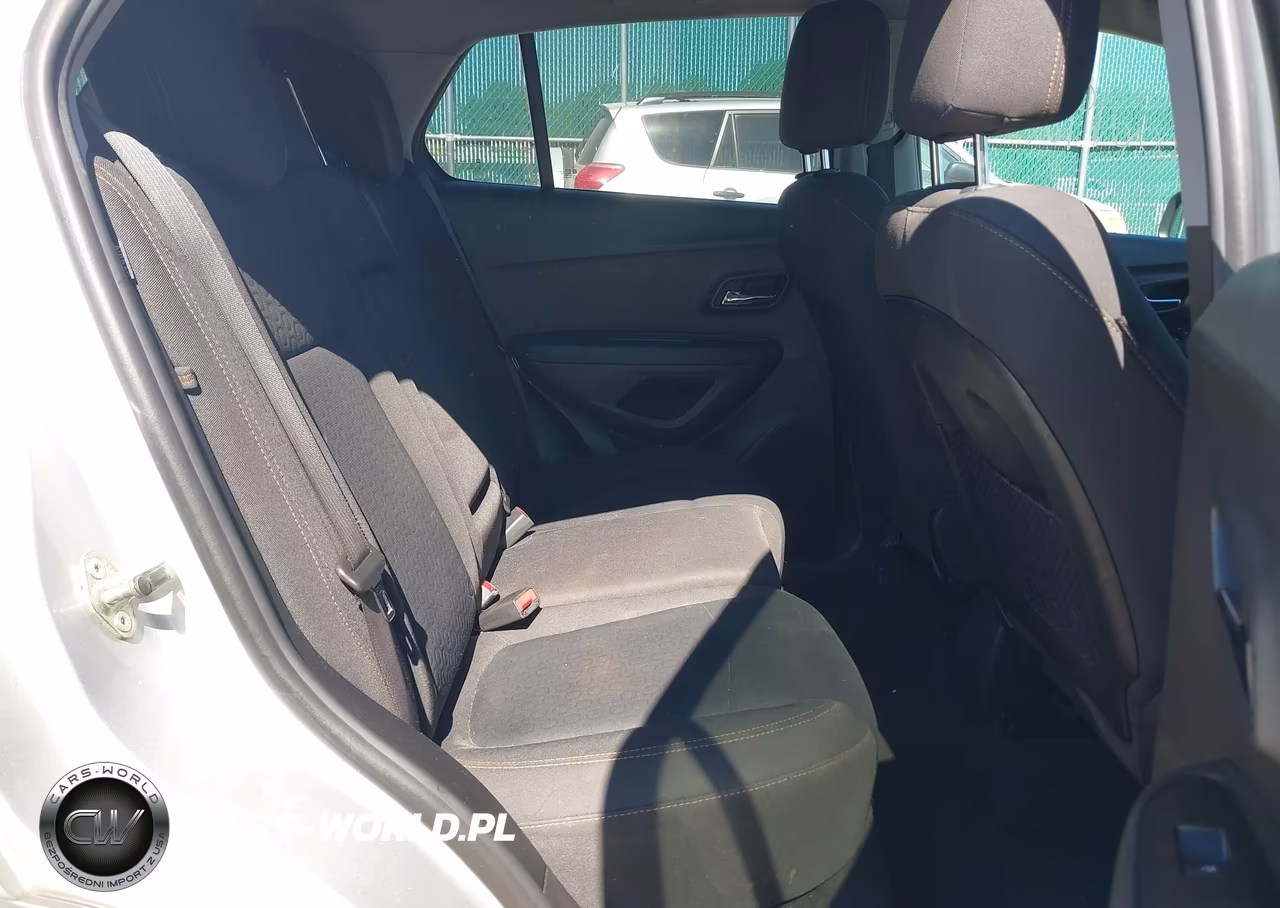 2020 Chevrolet Trax Fwd Ls VIN:3GNCJKSB3LL153068 - 8