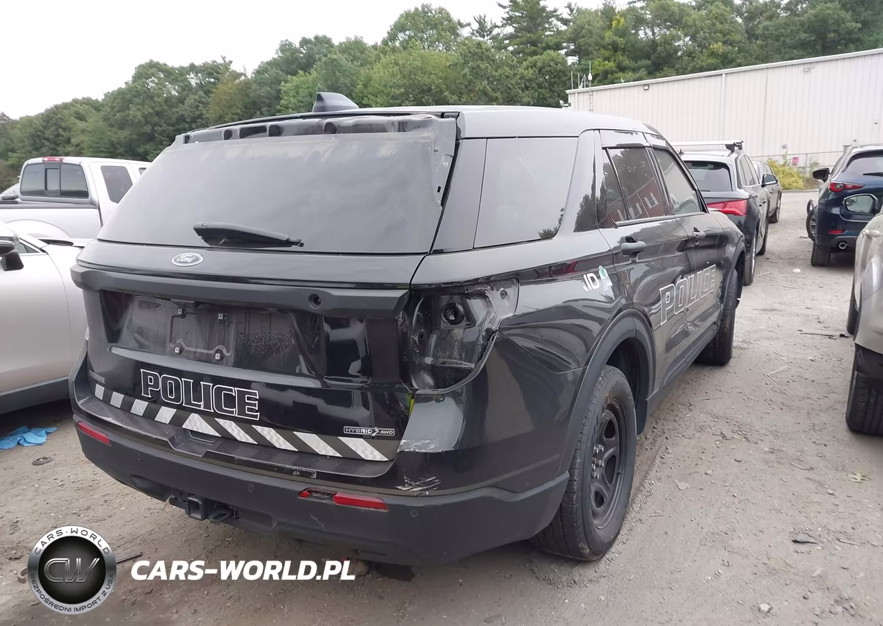 2025 Ford Police Interceptor Utility VIN:1FM5K8AW3SGA74486 - 4