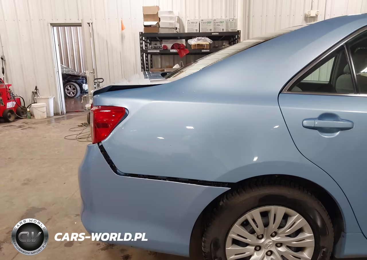 2012 Toyota Camry Le VIN:4T4BF1FK4CR158099 - 17