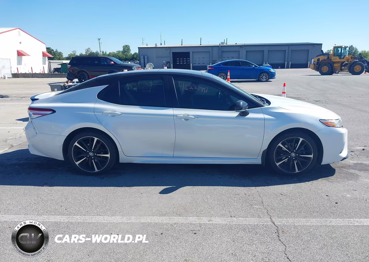 2020 Toyota Camry Xse VIN:4T1K61AK1LU391665 - 13