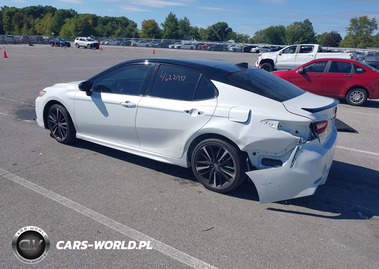2020 Toyota Camry Xse VIN:4T1K61AK1LU391665 - 3