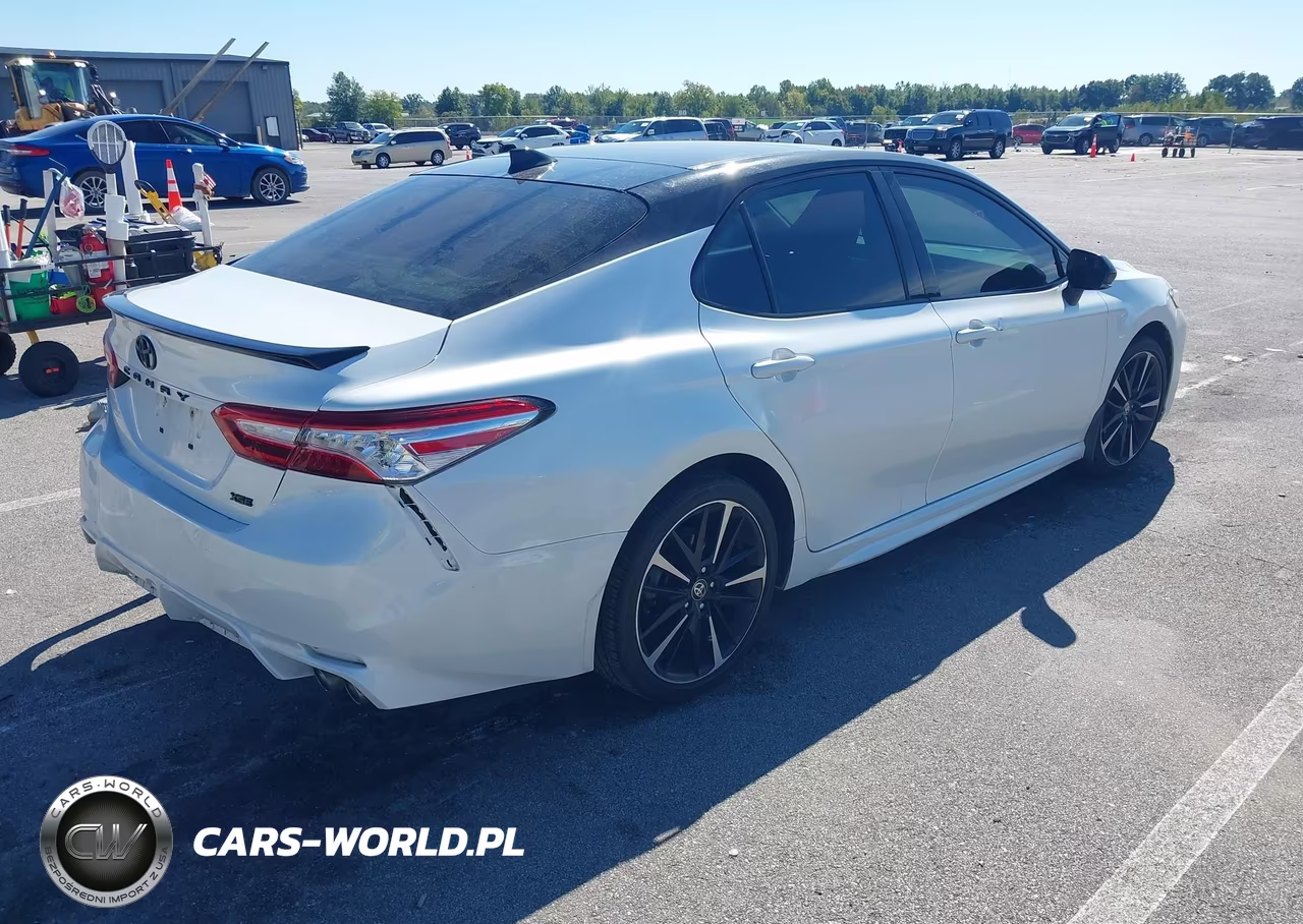 2020 Toyota Camry Xse VIN:4T1K61AK1LU391665 - 4