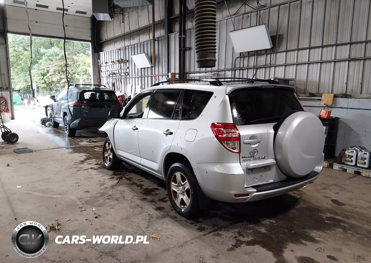 2010 Toyota Rav4 VIN:JTMJF4DV4A5035175 - 3
