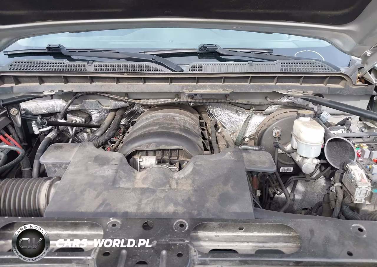2018 Chevrolet Silverado 1500 1Lt VIN:3GCUKREC3JG121475 - 10