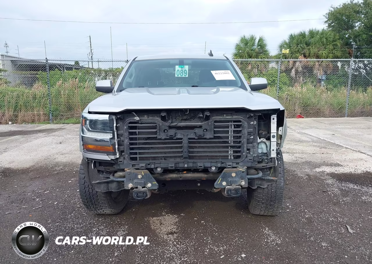 2018 Chevrolet Silverado 1500 1Lt VIN:3GCUKREC3JG121475 - 13