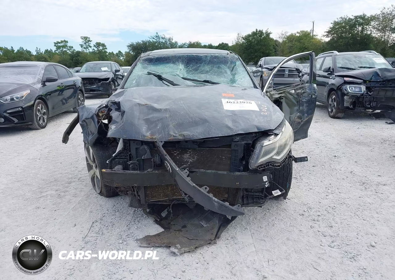 2019 Kia Optima S VIN:5XXGT4L32KG304922 - 11