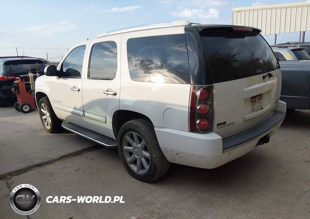 2007 GMC Yukon Denali VIN:1GKFK63837J157412 - 3