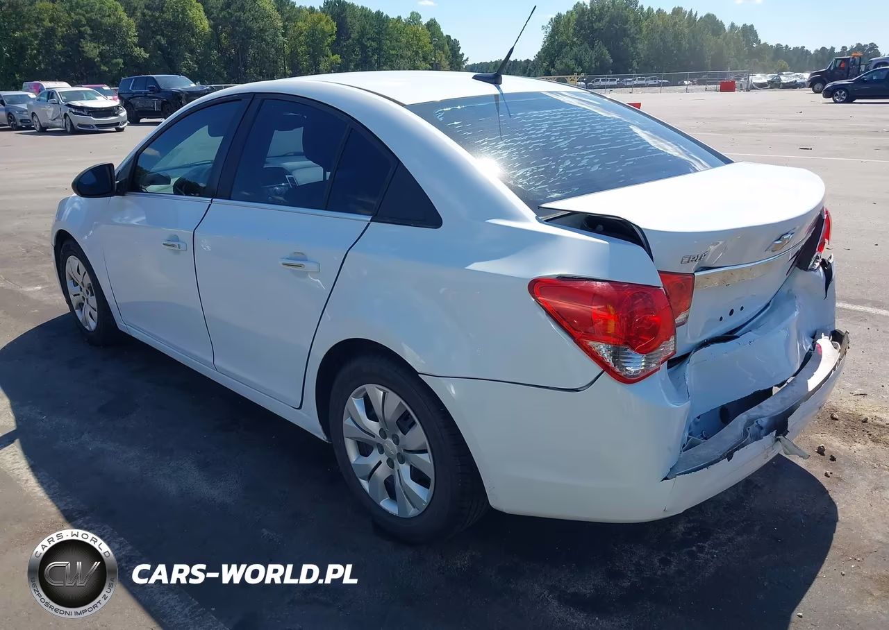 2012 Chevrolet Cruze Ls VIN:1G1PD5SH5C7347332 - 3