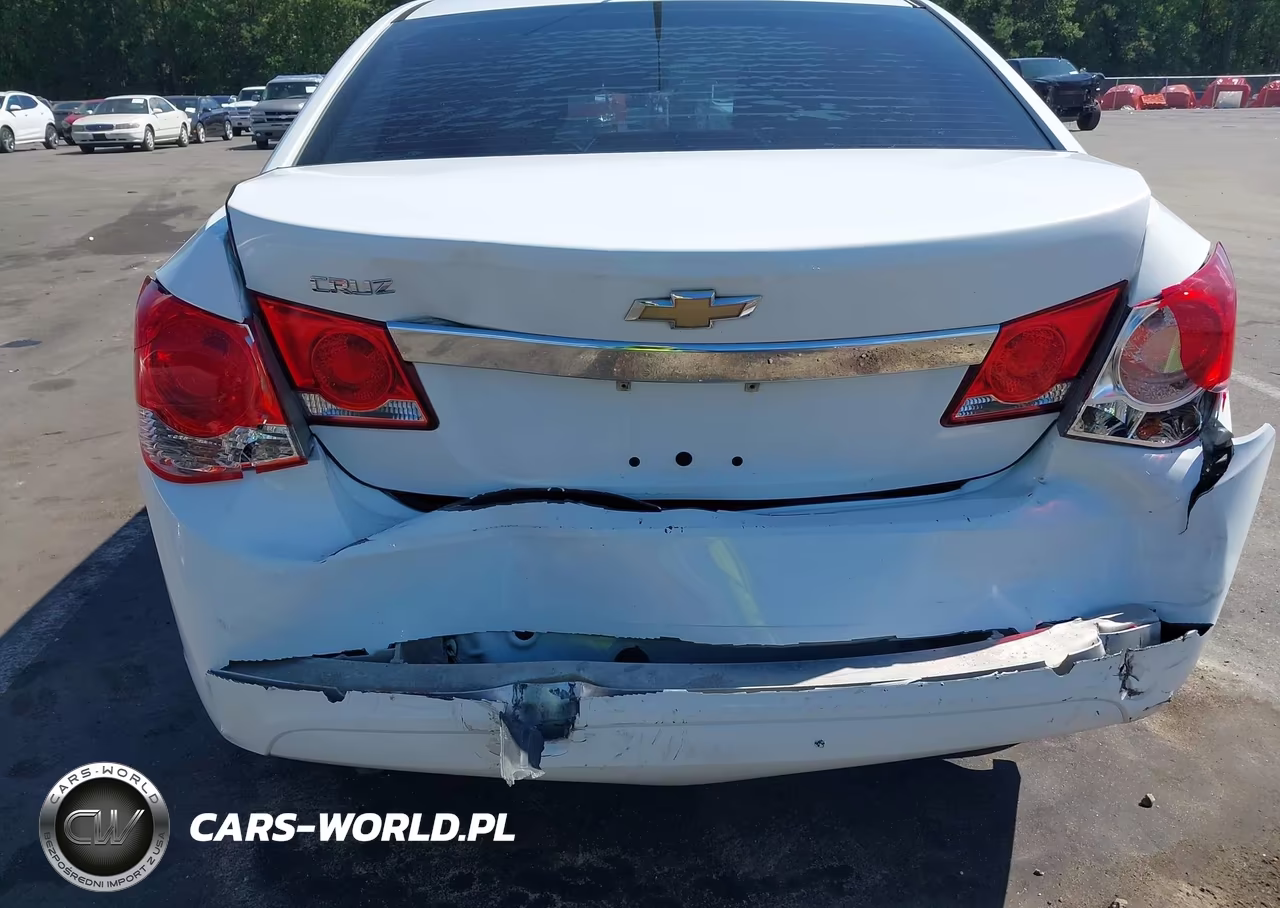 2012 Chevrolet Cruze Ls VIN:1G1PD5SH5C7347332 - 6