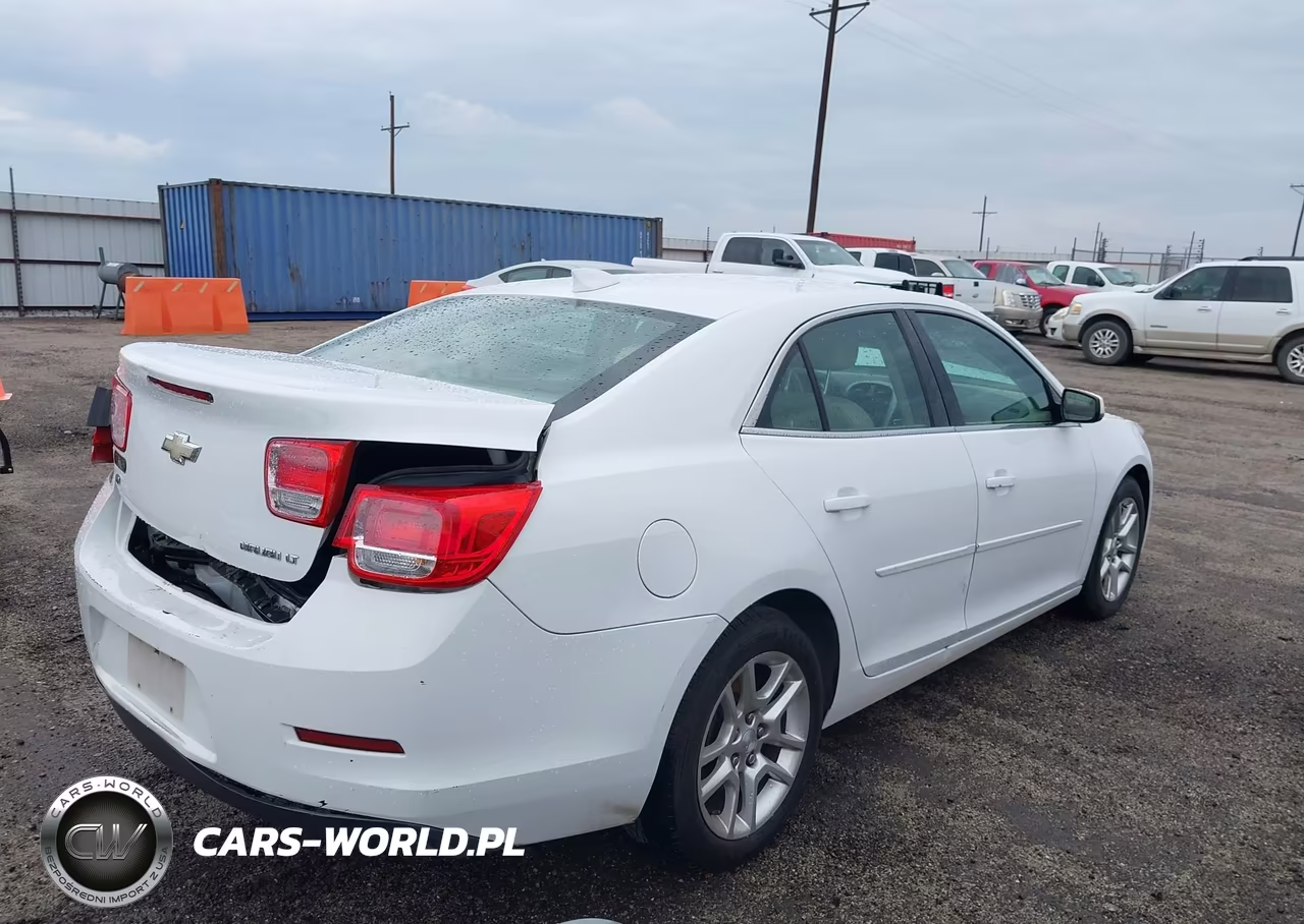 2015 Chevrolet Malibu 1Lt VIN:1G11C5SL6FF108007 - 4