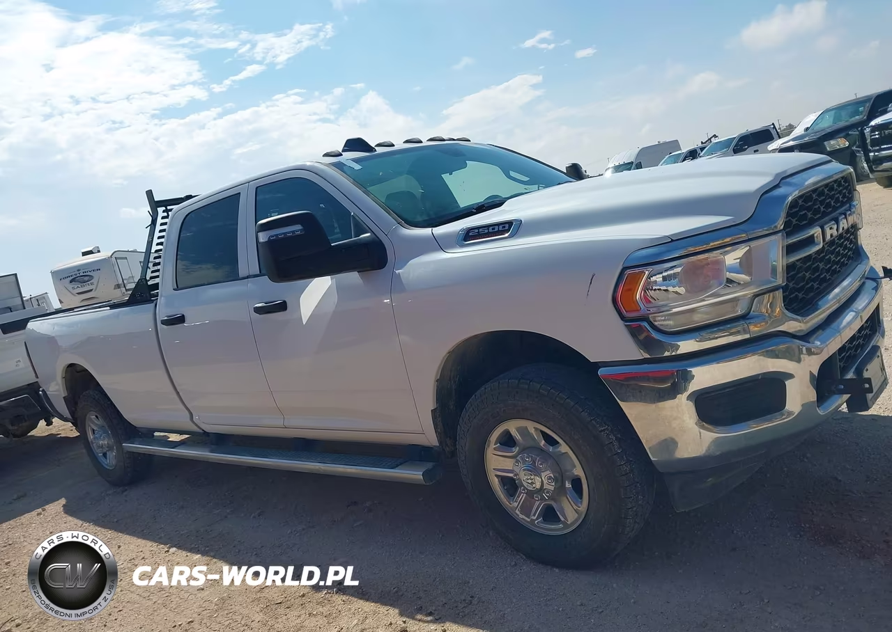 2024 Ram 2500 Tradesman 4X4 8' Box VIN:3C6UR5HJ1RG102392 - 13
