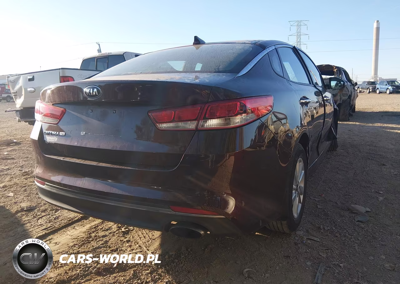 2017 Kia Optima Lx VIN:5XXGT4L30HG154365 - 4