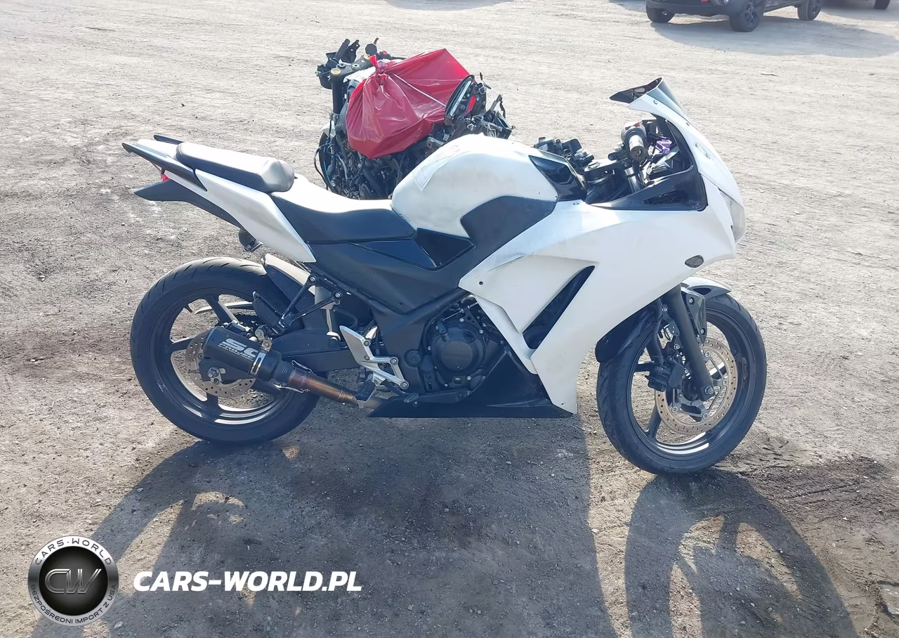 2016 Honda Cbr300 R VIN:MLHNC5102G5200199 - 11