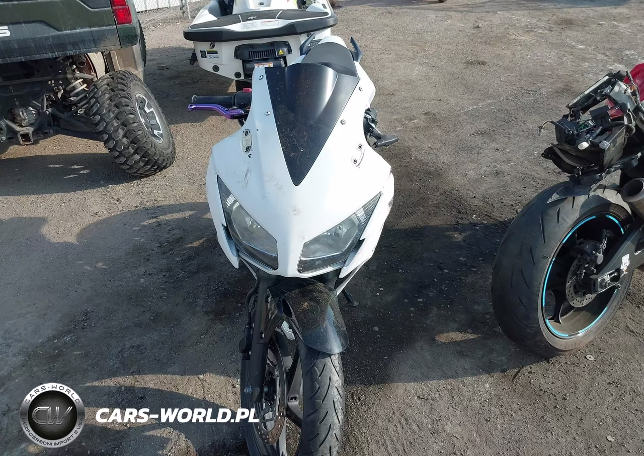 2016 Honda Cbr300 R VIN:MLHNC5102G5200199 - 5