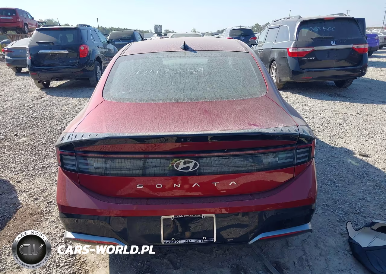 2025 Hyundai Sonata Sel VIN:KMHL64JA1SA447259 - 16