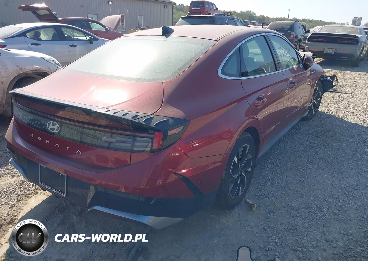 2025 Hyundai Sonata Sel VIN:KMHL64JA1SA447259 - 4