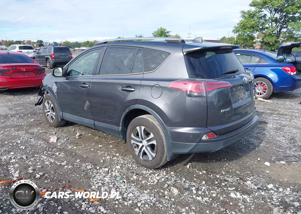 2017 Toyota Rav4 Le VIN:JTMBFREV0HJ118085 - 3