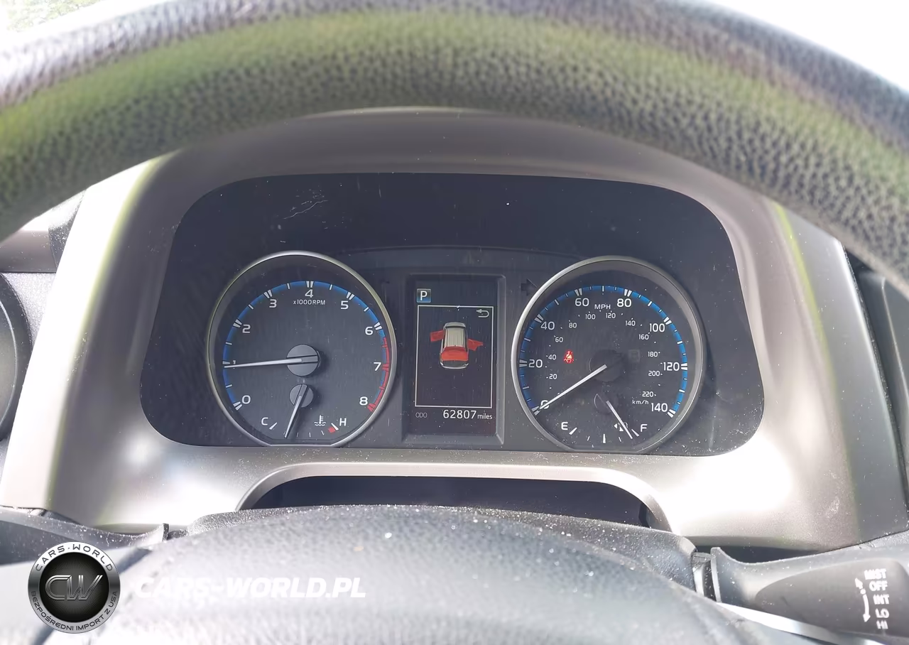 2017 Toyota Rav4 Le VIN:JTMBFREV0HJ118085 - 7