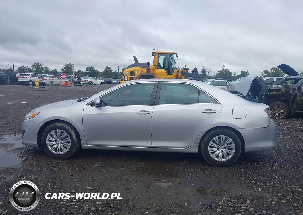 2012 Toyota Camry L VIN:4T1BF1FKXCU513643 - 14