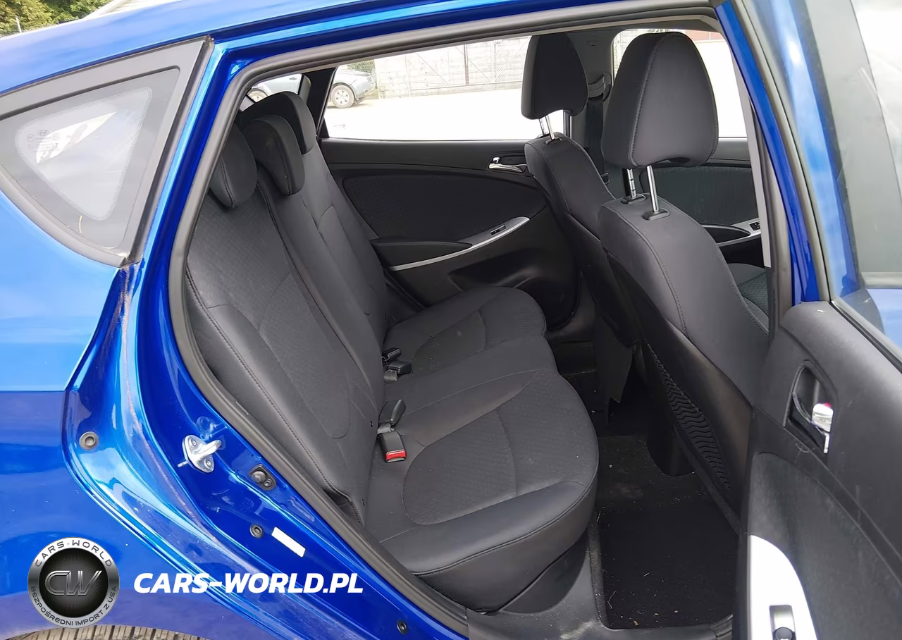 2013 Hyundai Accent Se VIN:KMHCU5AE6DU078382 - 8