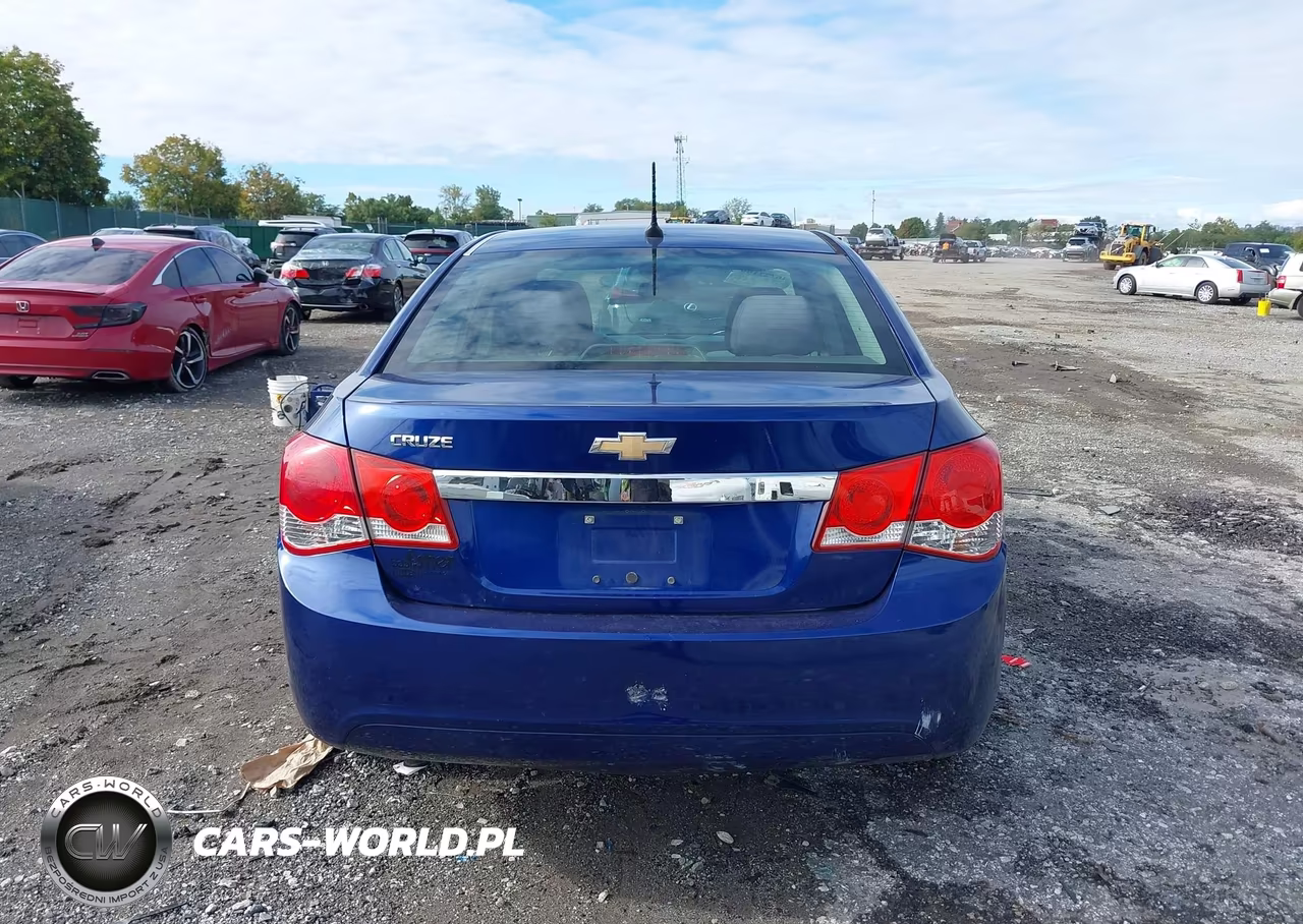 2012 Chevrolet Cruze Ls VIN:1G1PC5SH7C7340241 - 15