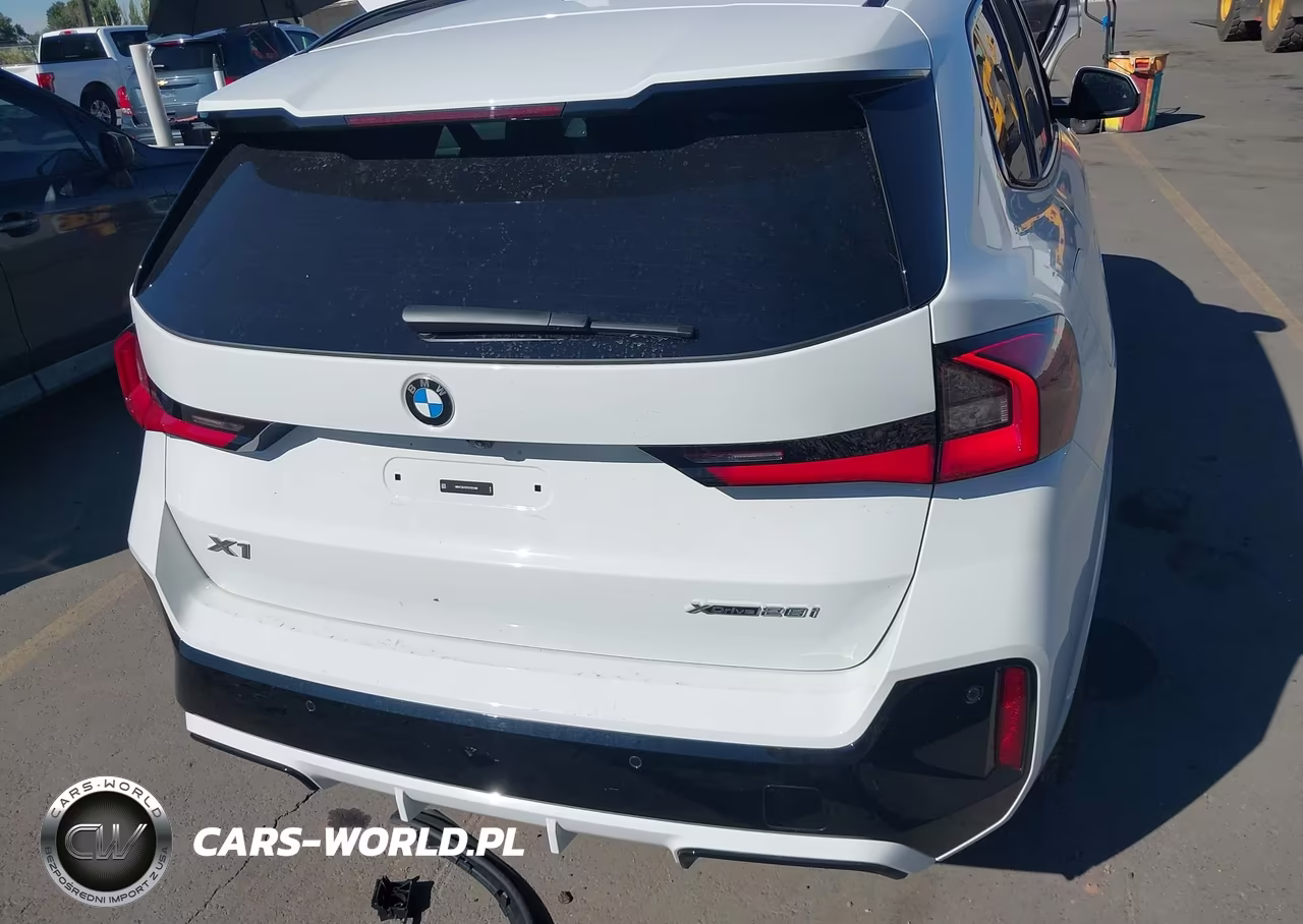 2026 BMW X1 xDrive28I VIN:WBX73EF05T5701508 - 16